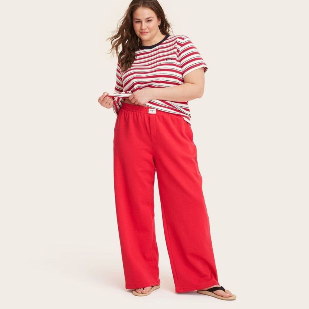Everyday Wide-Leg Pull-On Pants — Red